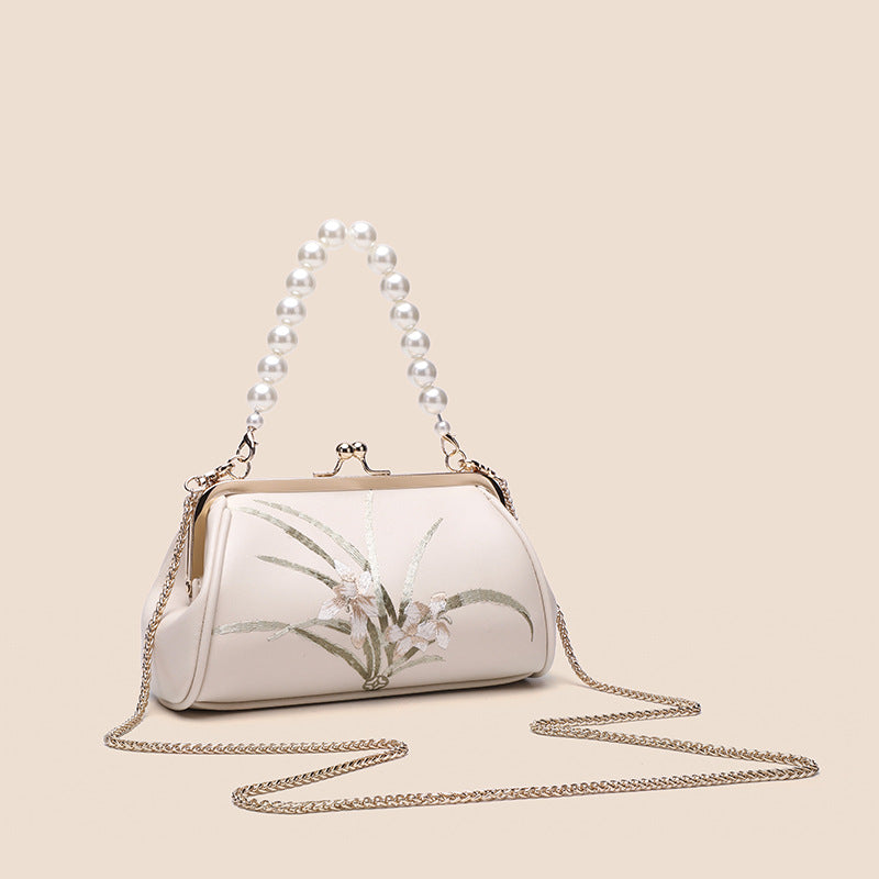 Women's Embroidered Shell Shoulder Bag – Soft PU Casual Handbag in Beige
