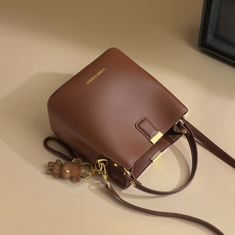 Women's Genuine Leather Crossbody Bucket Bag – Stitched Streetwear Shoulder Bag