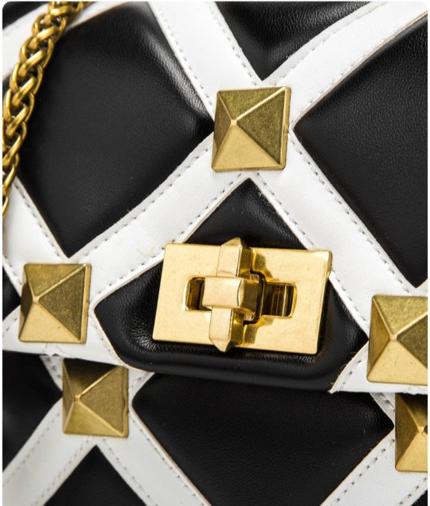 Women's Plaid Rivet PU Flap Shoulder Bag – Street Fashion Small Square Handbag