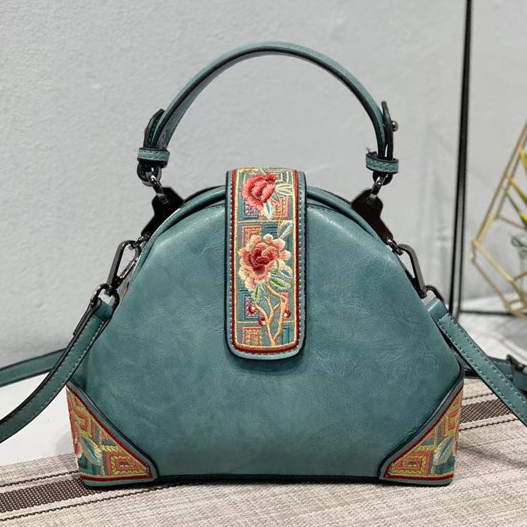 Women's Chinese Embroidery Shell Bag – Retro Cheongsam Floral Shoulder & Messenger Bag