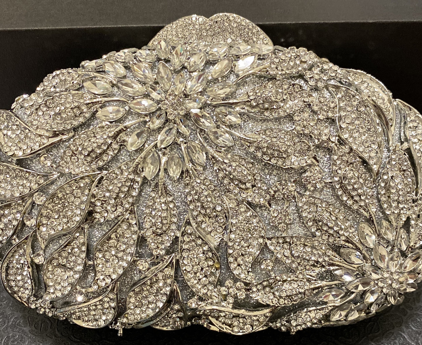 Women's Rhinestone Cutout Clutch Bag – Fashion Evening Clutch with Colour Detail