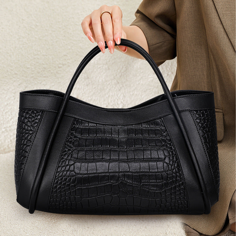 Women's Fashion Leather Tote Handbag – Practical Commuter Shoulder Bag