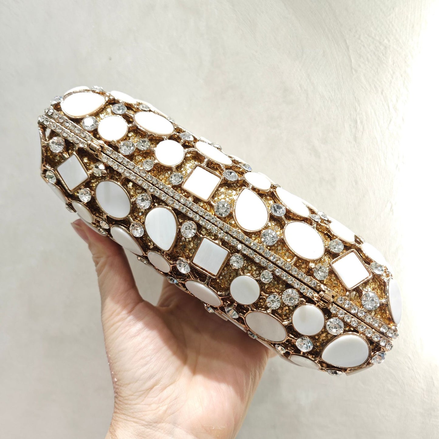 Women's Full Diamond Crystal Shell Clutch Bag – Hollow Evening Dinner Bag