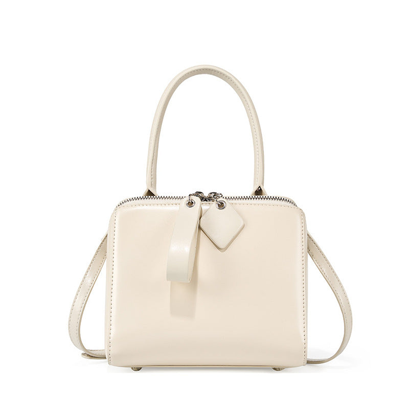 Women's Versatile Leather Handbag – Classic Everyday Bag