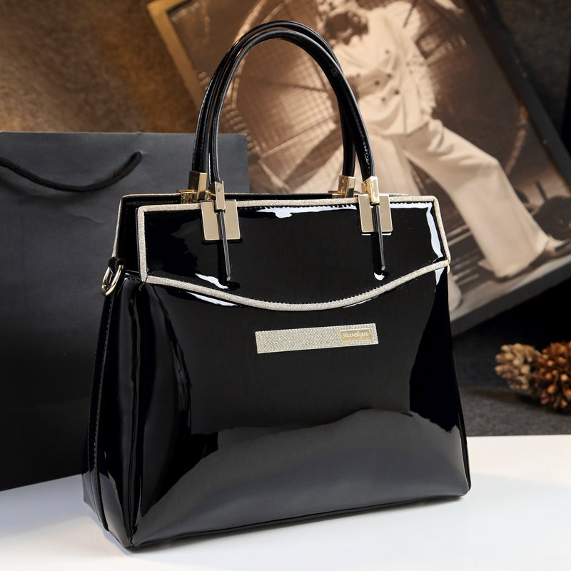 Women's Patent Leather Shell Shoulder Bag – Soft Cowhide Stitching Messenger Bag
