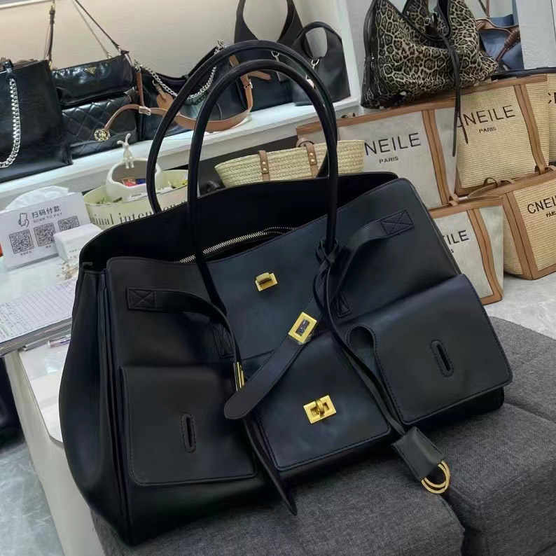 Women's Large Capacity Wings Style Commuter Tote Bag – Shoulder Handbag