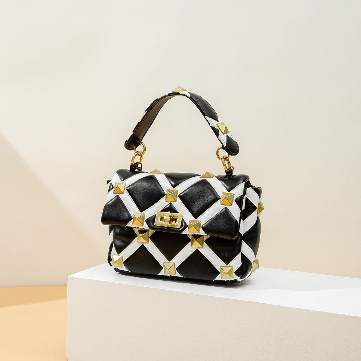 Women's Plaid Rivet PU Flap Shoulder Bag – Street Fashion Small Square Handbag