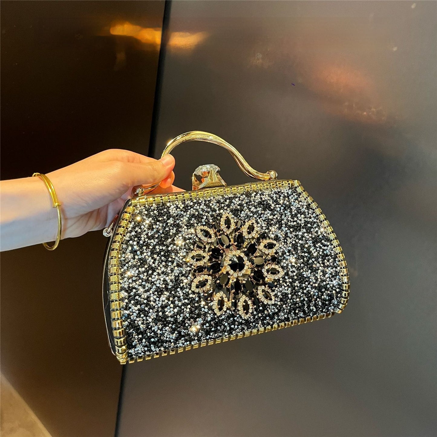 Women's Rhinestone Carved Banquet Bag – Alloy Evening Clutch with Floral Design
