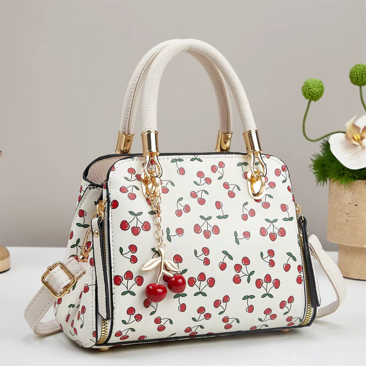 Women's Elegant Premium Handbag – Sophisticated Luxury Shoulder Bag
