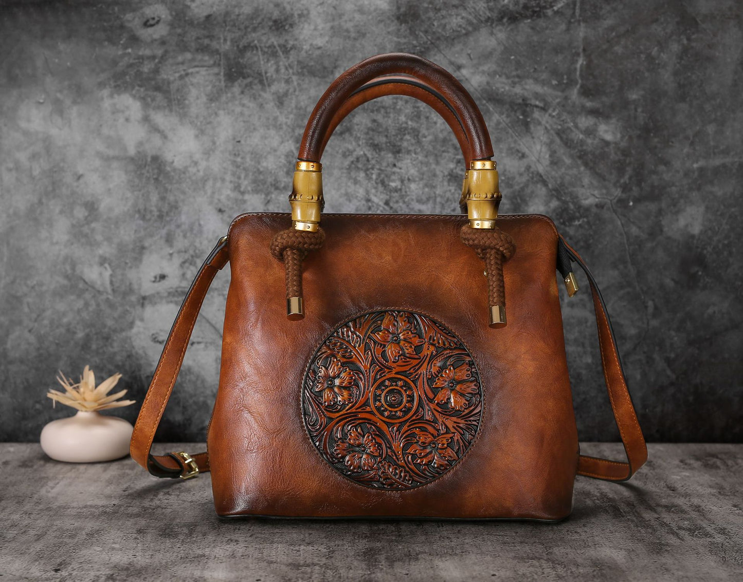 Women's Bamboo Handle Large Capacity Shoulder Bag – Natural Messenger Handbag