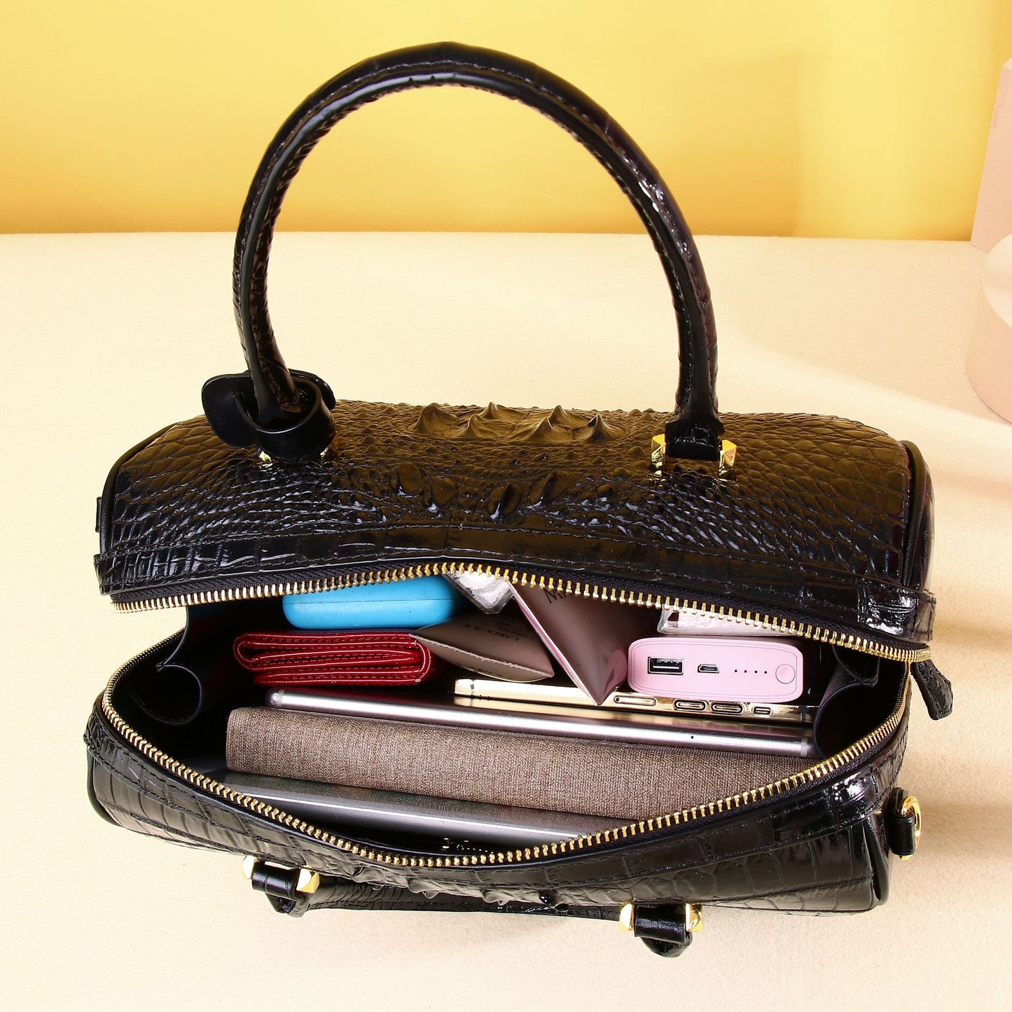 Women's Classic Pillow Crossbody Bag – Round Structured Shoulder Bag
