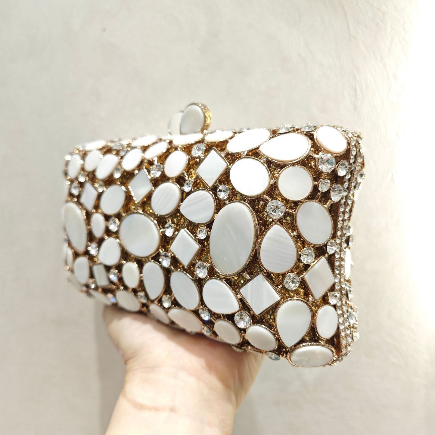 Women's Full Diamond Crystal Shell Clutch Bag – Hollow Evening Dinner Bag
