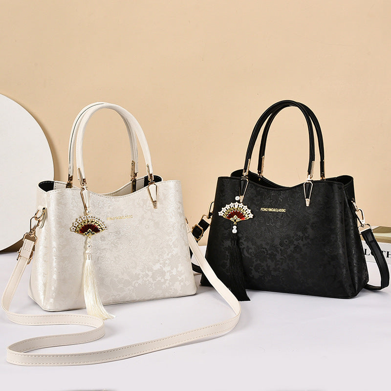 Women's Large Capacity Commuter Bag – The Perfect Gift for Busy Mums