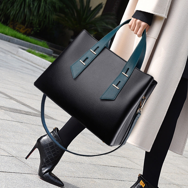 Women's Simple Shoulder Messenger Handbag – Minimalist Everyday Crossbody Bag