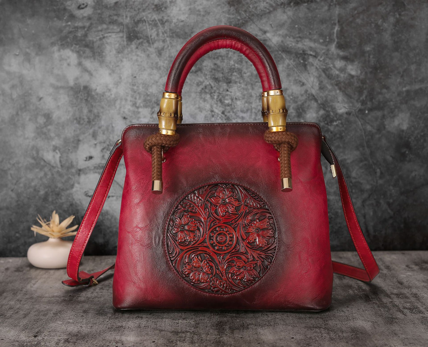 Women's Bamboo Handle Large Capacity Shoulder Bag – Natural Messenger Handbag