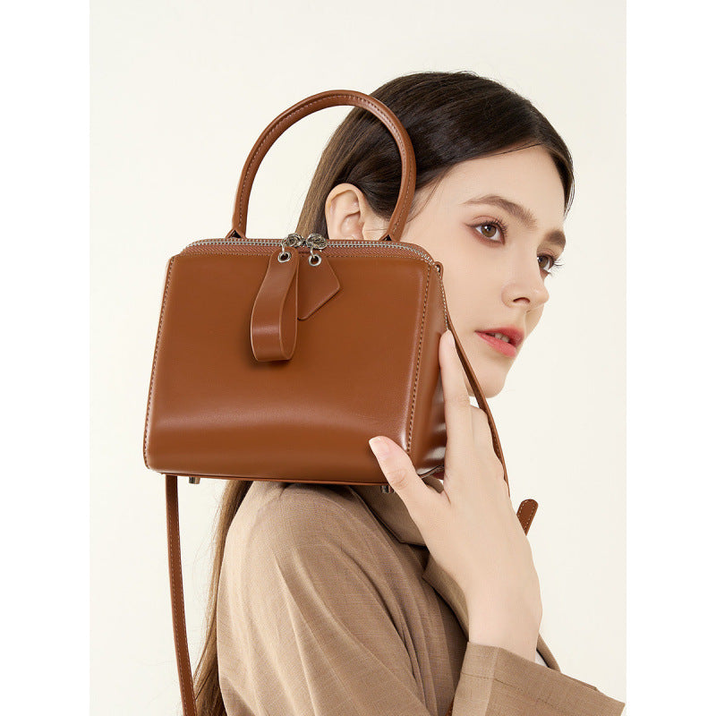 Women's Versatile Leather Handbag – Classic Everyday Bag