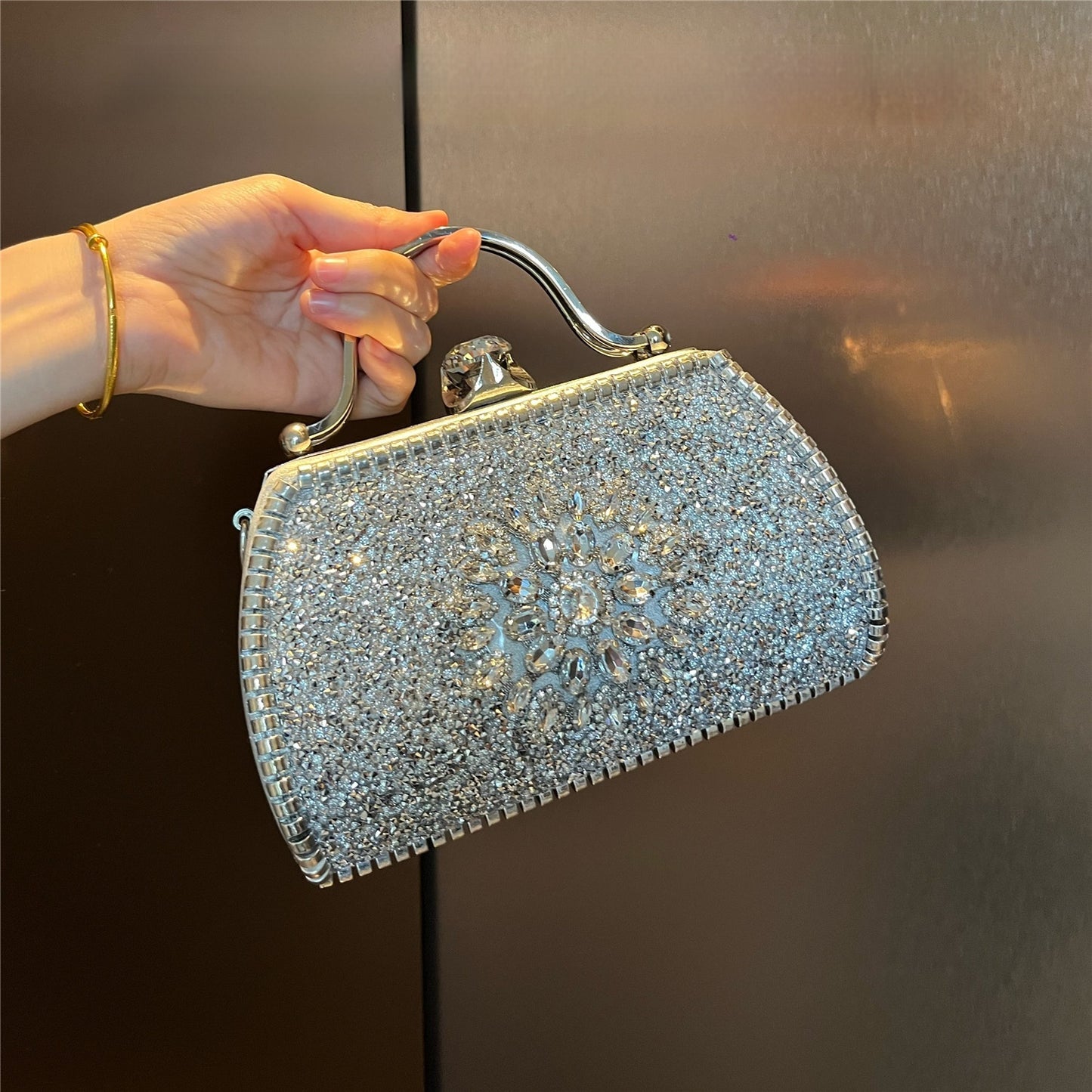 Women's Rhinestone Carved Banquet Bag – Alloy Evening Clutch with Floral Design