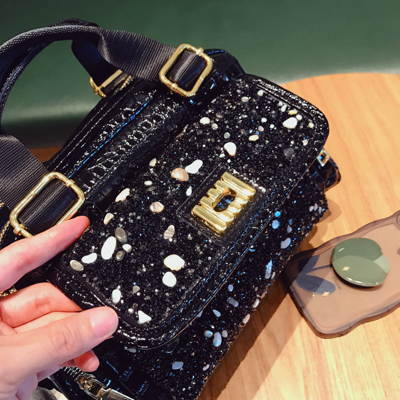 Women's Large Capacity Diamond Shoulder Bag – Versatile Portable Casual Handbag