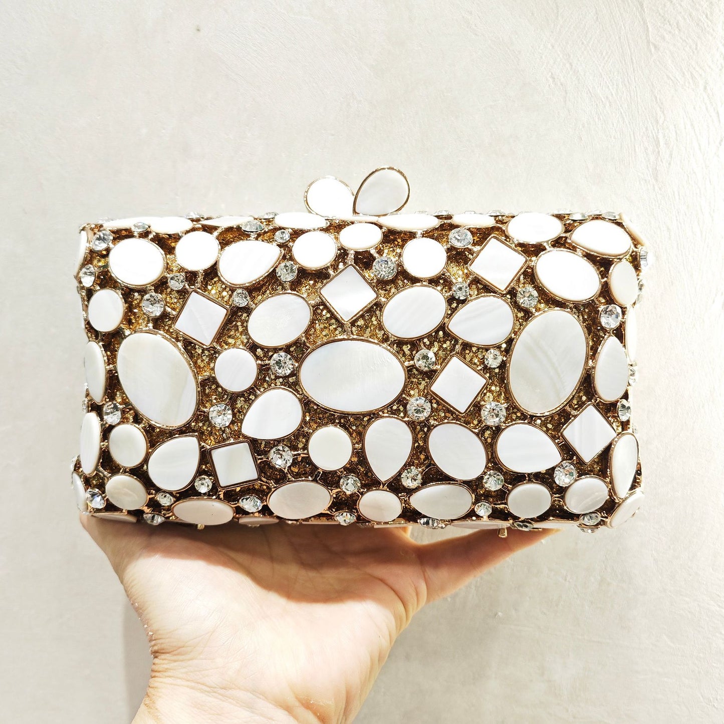 Women's Full Diamond Crystal Shell Clutch Bag – Hollow Evening Dinner Bag
